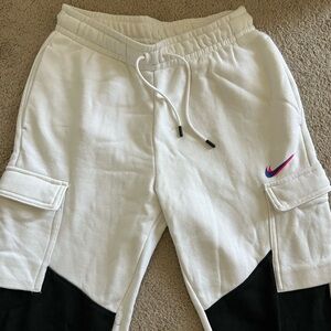 Black and white Nike sweatpants